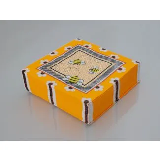 Servietter med bier og blomster