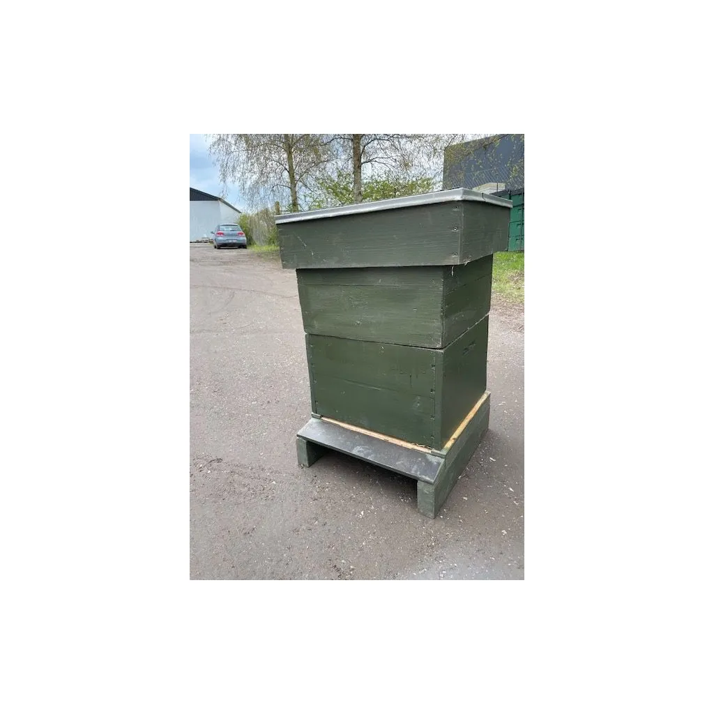 Pæn og velholdt opstabling i træ NM