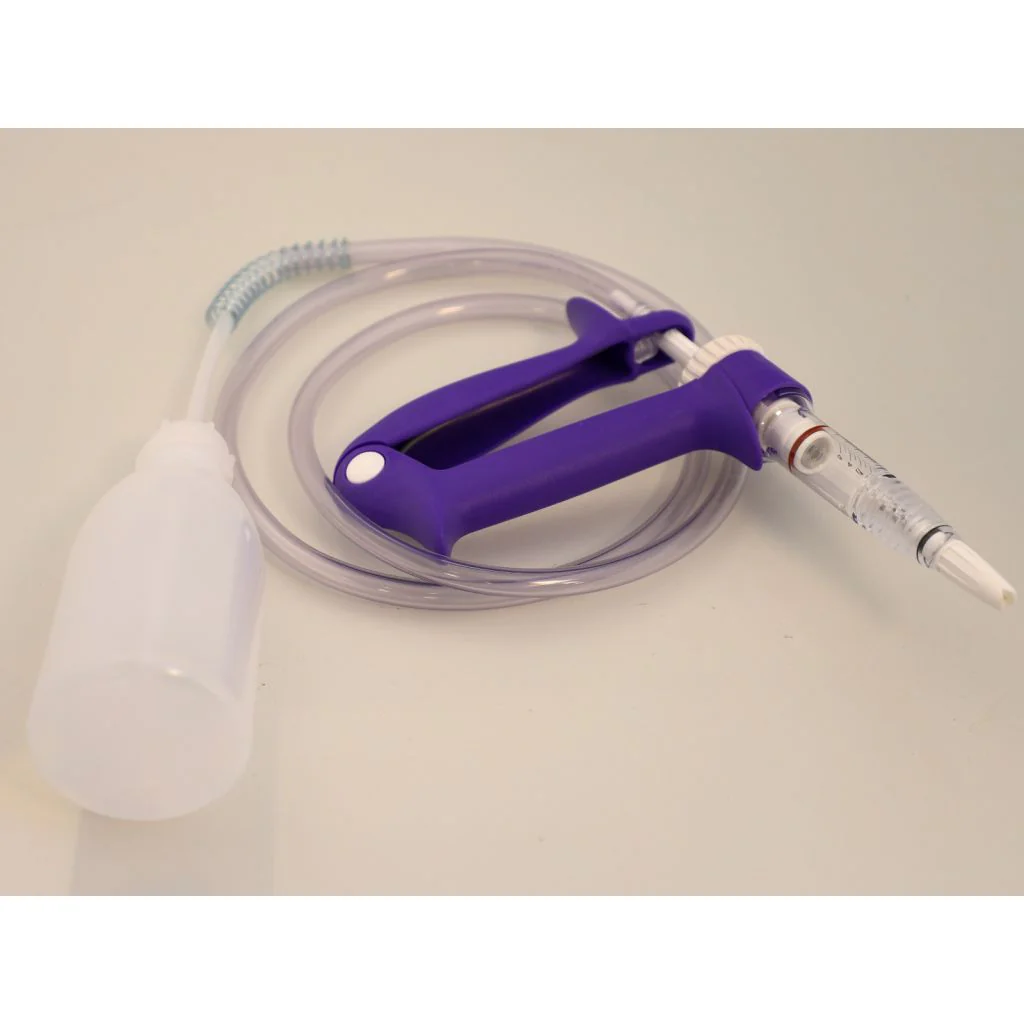 Doseringssprøjte med beholder